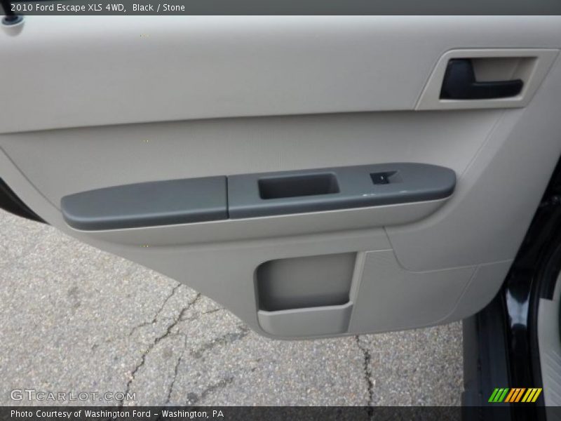  2010 Escape XLS 4WD Stone Interior