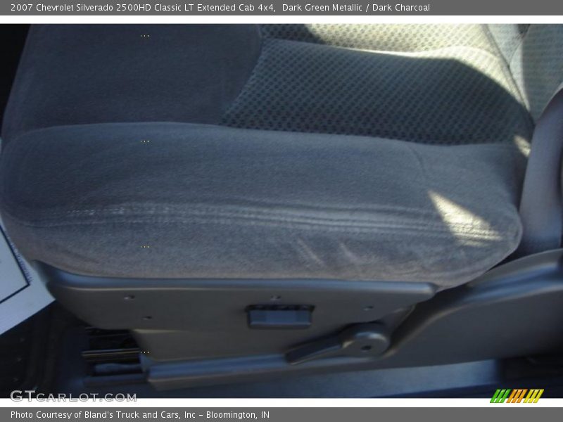 Dark Green Metallic / Dark Charcoal 2007 Chevrolet Silverado 2500HD Classic LT Extended Cab 4x4