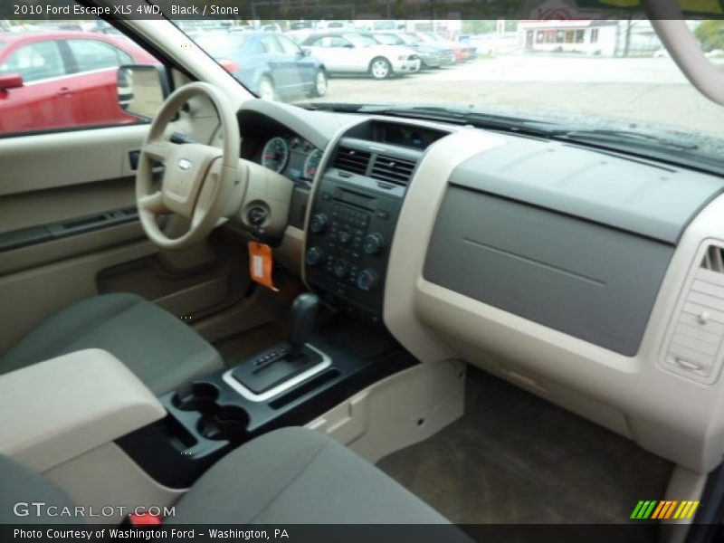 Dashboard of 2010 Escape XLS 4WD