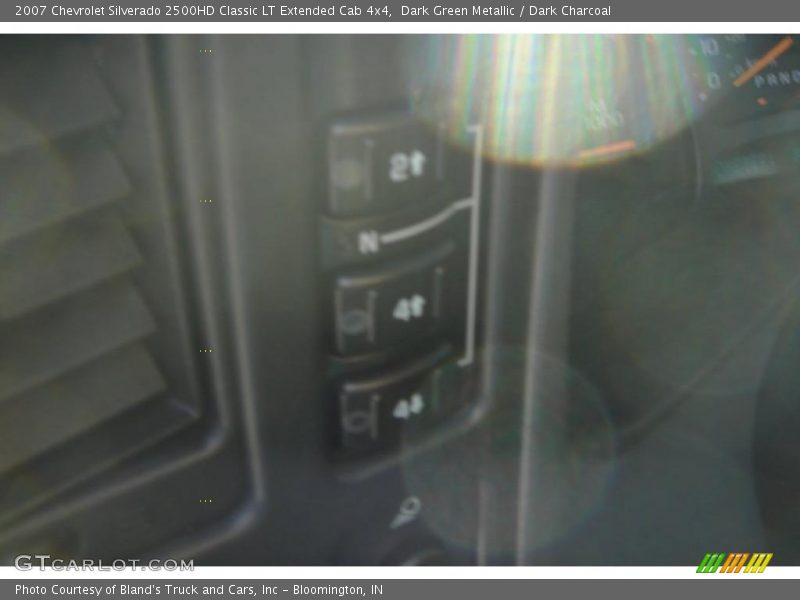 Dark Green Metallic / Dark Charcoal 2007 Chevrolet Silverado 2500HD Classic LT Extended Cab 4x4