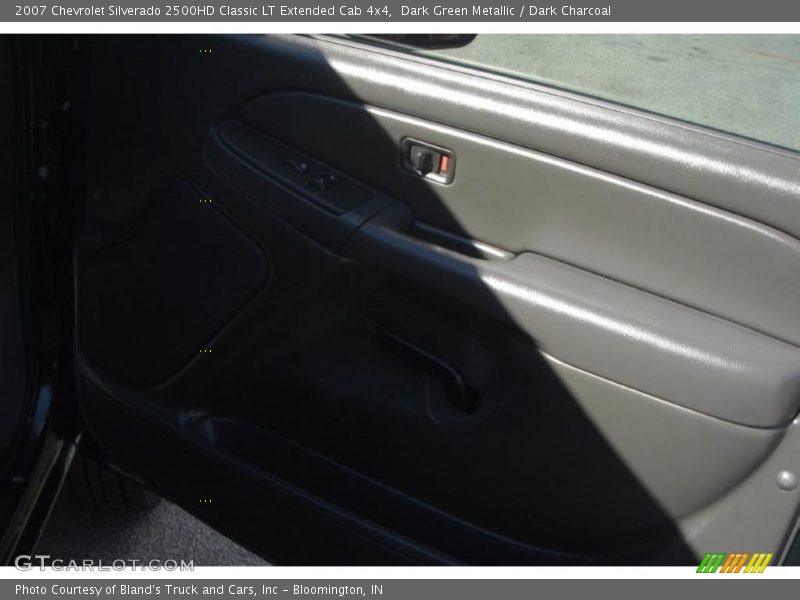Dark Green Metallic / Dark Charcoal 2007 Chevrolet Silverado 2500HD Classic LT Extended Cab 4x4