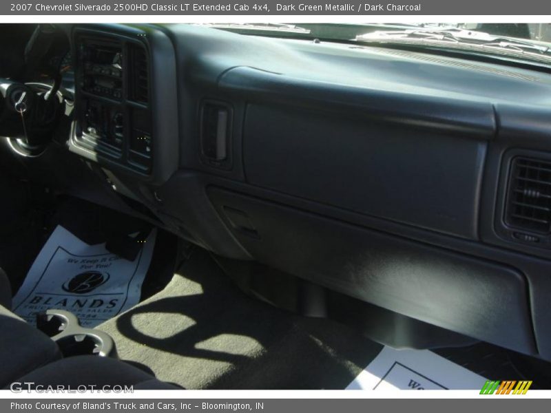 Dark Green Metallic / Dark Charcoal 2007 Chevrolet Silverado 2500HD Classic LT Extended Cab 4x4