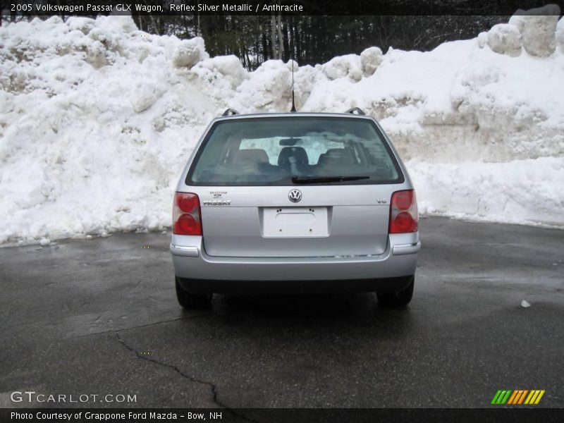 Reflex Silver Metallic / Anthracite 2005 Volkswagen Passat GLX Wagon