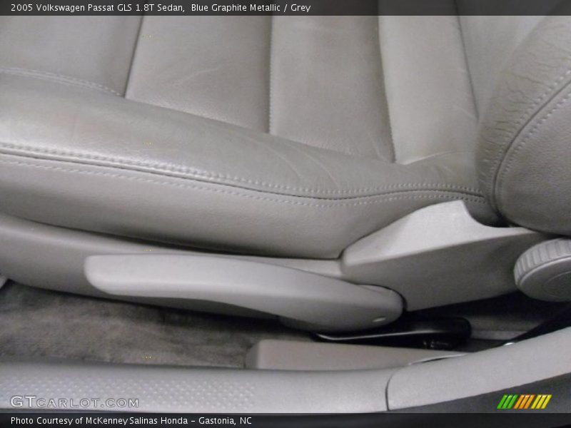 Blue Graphite Metallic / Grey 2005 Volkswagen Passat GLS 1.8T Sedan