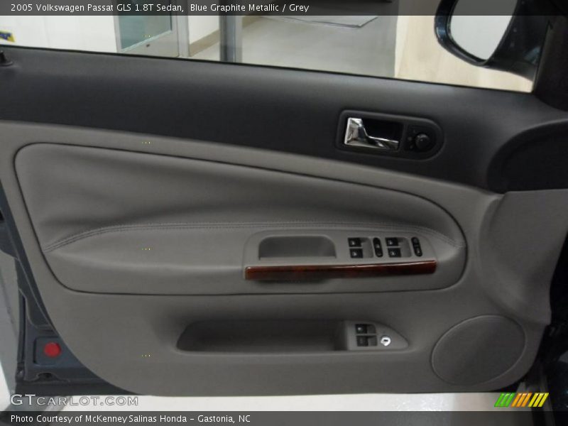 Blue Graphite Metallic / Grey 2005 Volkswagen Passat GLS 1.8T Sedan