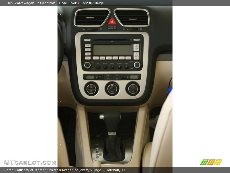 Opal Silver / Cornsilk Beige 2009 Volkswagen Eos Komfort