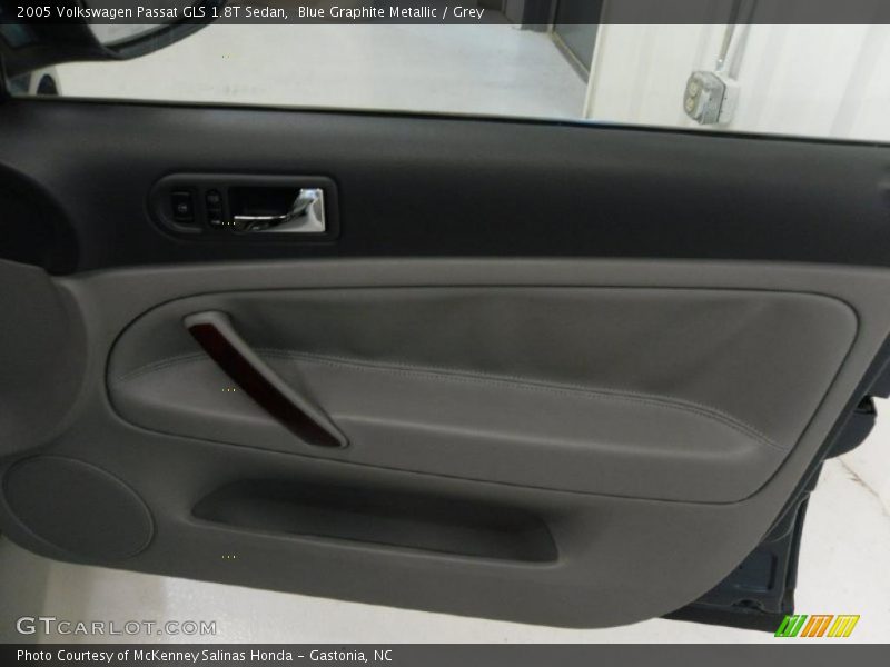 Blue Graphite Metallic / Grey 2005 Volkswagen Passat GLS 1.8T Sedan