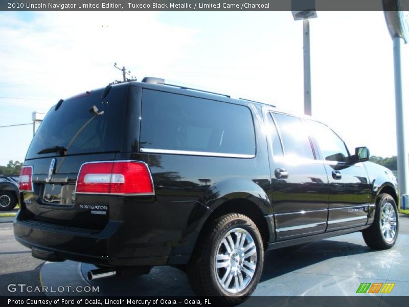 Tuxedo Black Metallic / Limited Camel/Charcoal 2010 Lincoln Navigator Limited Edition