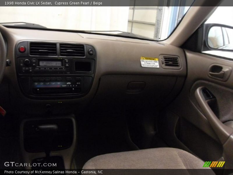 Cypress Green Pearl / Beige 1998 Honda Civic LX Sedan