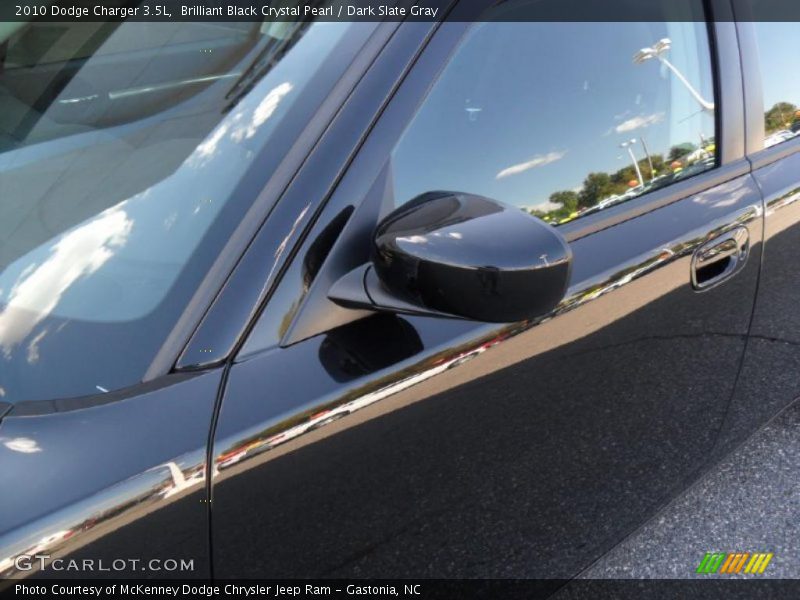 Brilliant Black Crystal Pearl / Dark Slate Gray 2010 Dodge Charger 3.5L