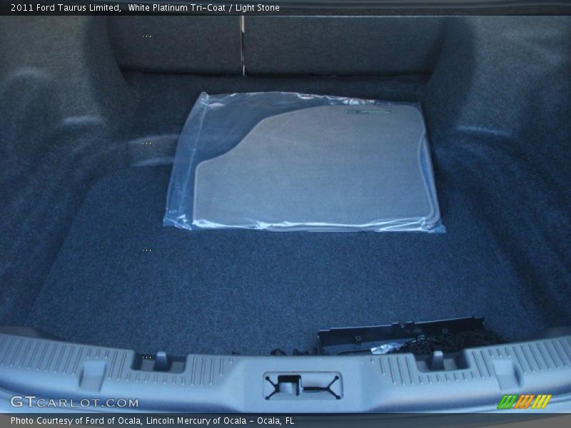  2011 Taurus Limited Trunk