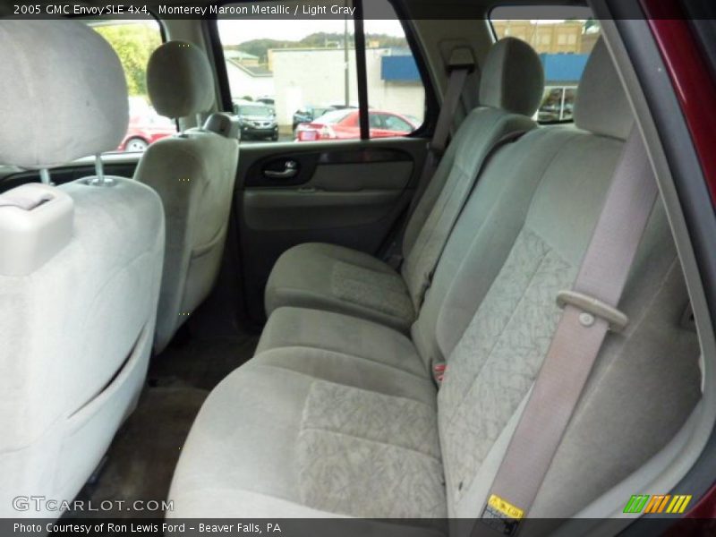 Monterey Maroon Metallic / Light Gray 2005 GMC Envoy SLE 4x4