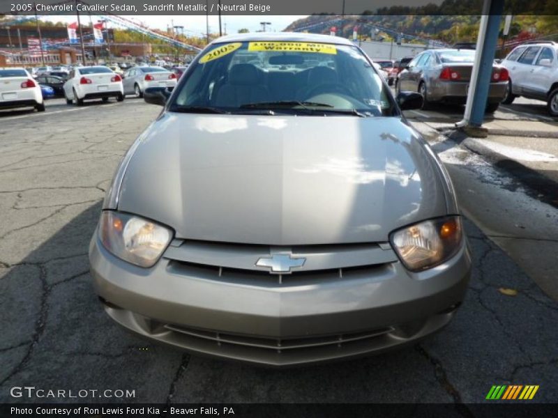 Sandrift Metallic / Neutral Beige 2005 Chevrolet Cavalier Sedan