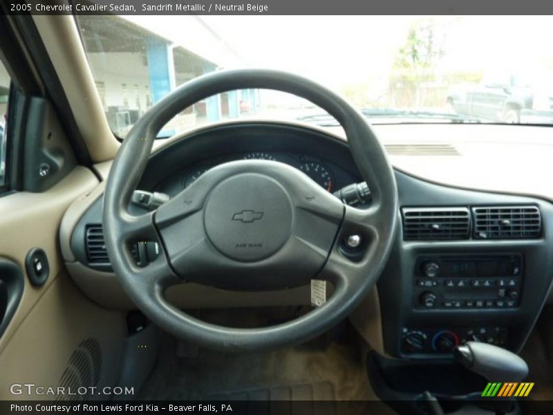 Sandrift Metallic / Neutral Beige 2005 Chevrolet Cavalier Sedan