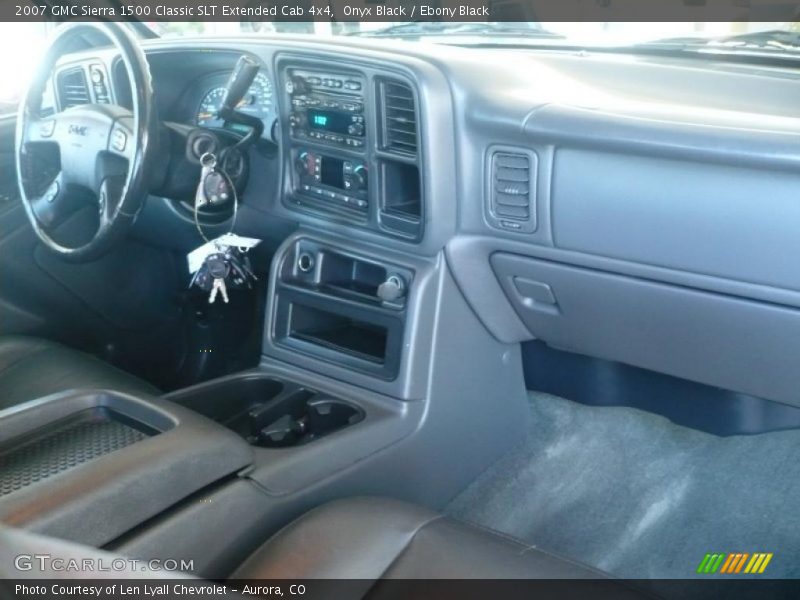 Onyx Black / Ebony Black 2007 GMC Sierra 1500 Classic SLT Extended Cab 4x4