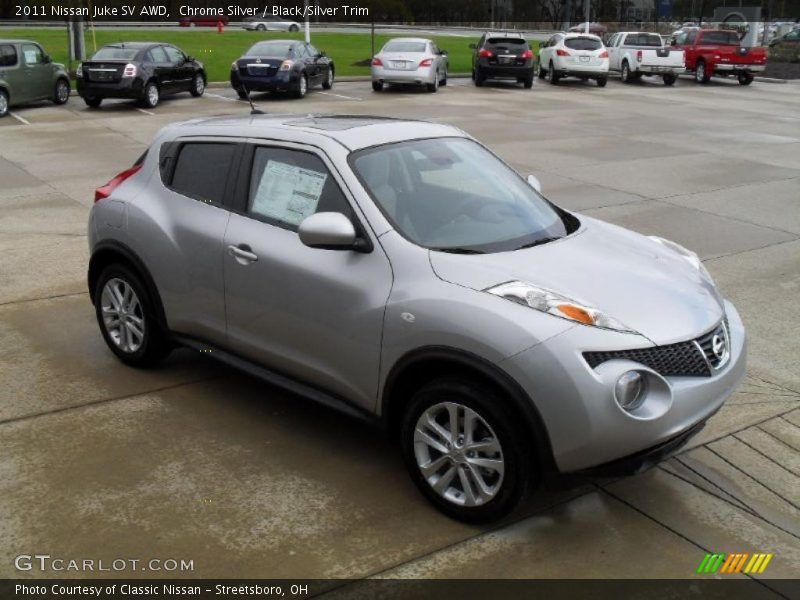 Chrome Silver / Black/Silver Trim 2011 Nissan Juke SV AWD