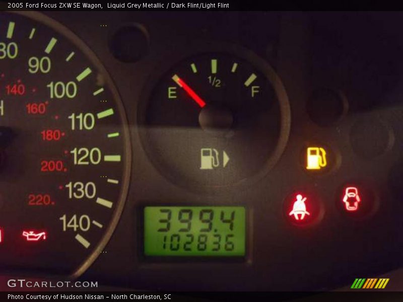 Liquid Grey Metallic / Dark Flint/Light Flint 2005 Ford Focus ZXW SE Wagon