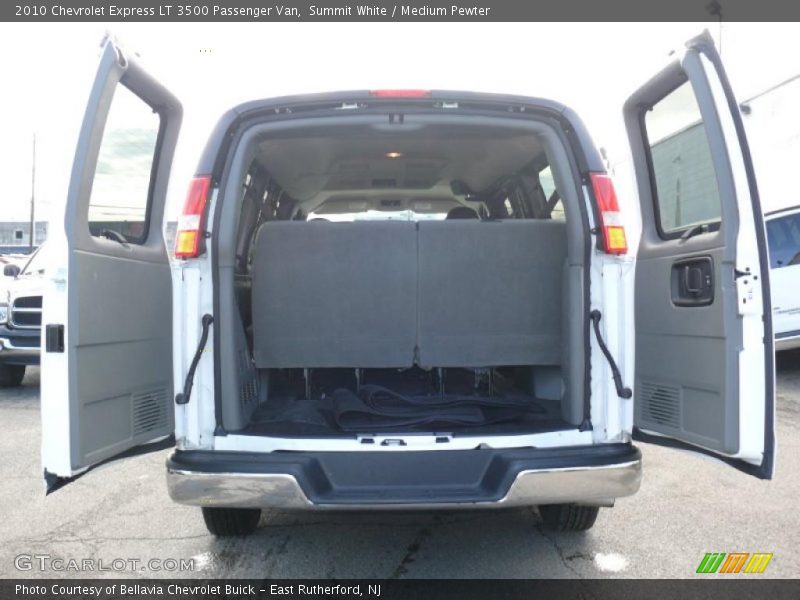  2010 Express LT 3500 Passenger Van Trunk