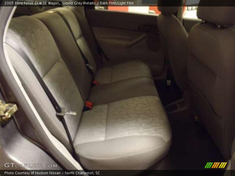 Liquid Grey Metallic / Dark Flint/Light Flint 2005 Ford Focus ZXW SE Wagon