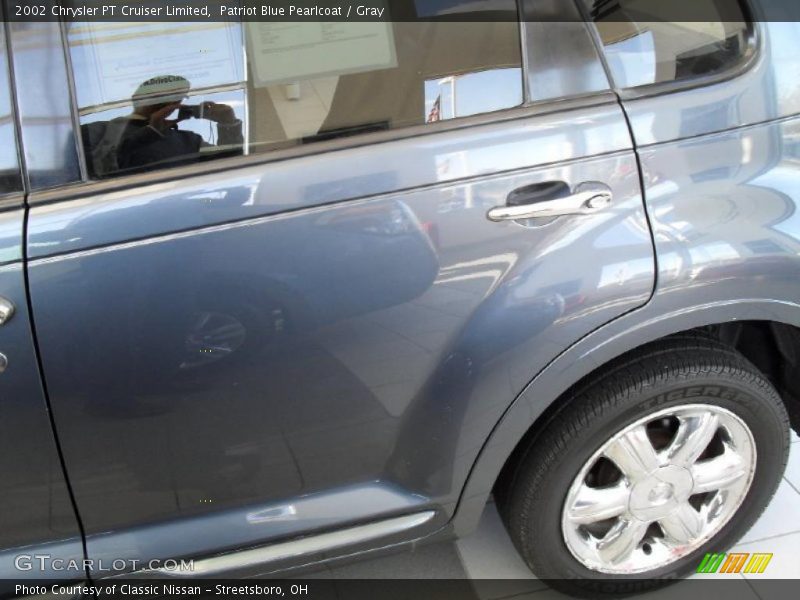 Patriot Blue Pearlcoat / Gray 2002 Chrysler PT Cruiser Limited