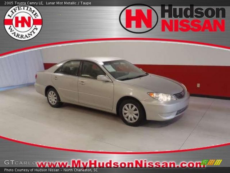 Lunar Mist Metallic / Taupe 2005 Toyota Camry LE