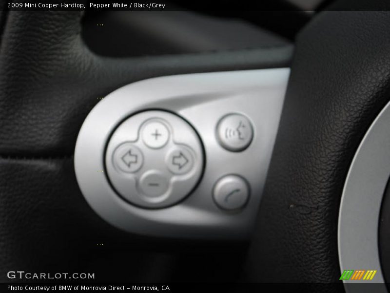 Pepper White / Black/Grey 2009 Mini Cooper Hardtop