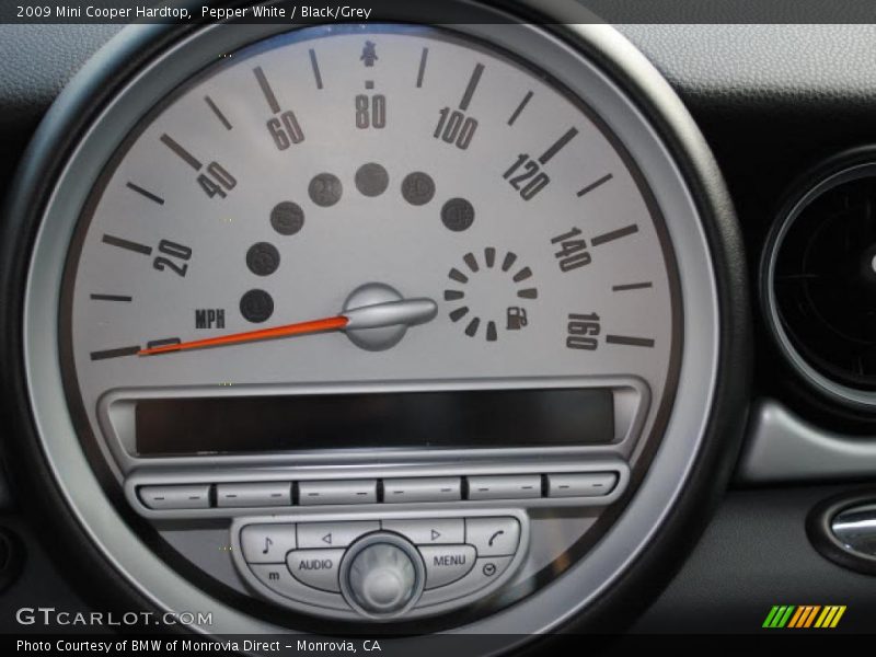 Pepper White / Black/Grey 2009 Mini Cooper Hardtop