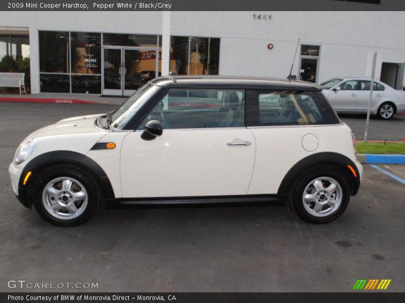 Pepper White / Black/Grey 2009 Mini Cooper Hardtop
