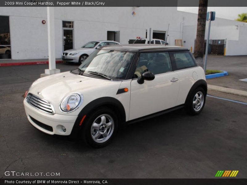 Pepper White / Black/Grey 2009 Mini Cooper Hardtop