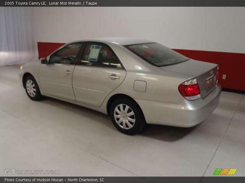 Lunar Mist Metallic / Taupe 2005 Toyota Camry LE