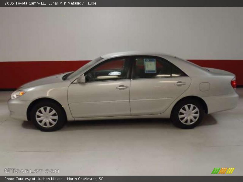 Lunar Mist Metallic / Taupe 2005 Toyota Camry LE