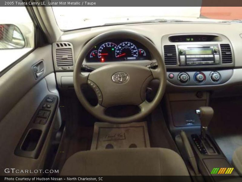Lunar Mist Metallic / Taupe 2005 Toyota Camry LE