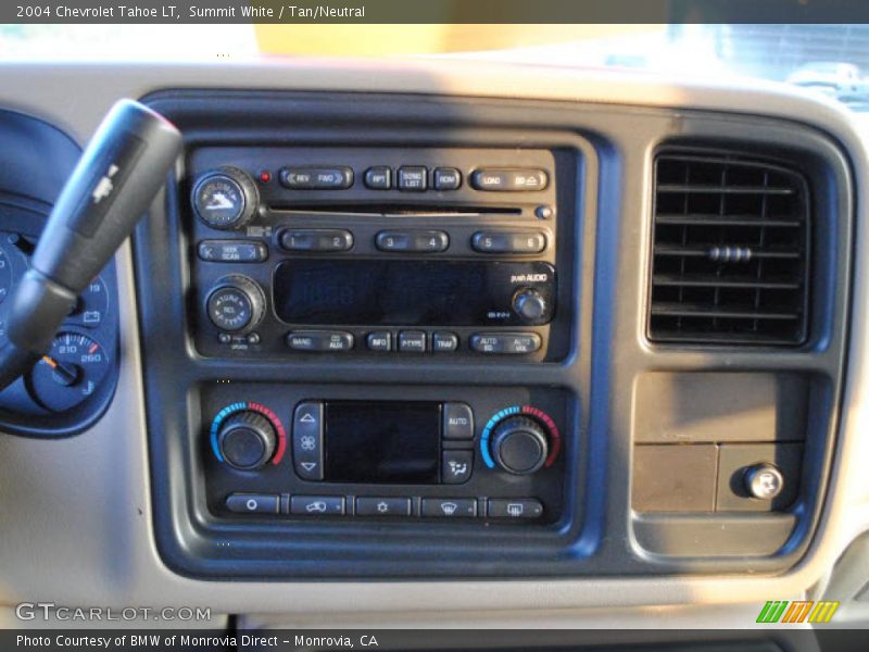 Controls of 2004 Tahoe LT