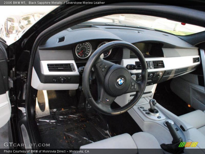 Black Sapphire Metallic / Silverstone Merino Leather 2006 BMW M5