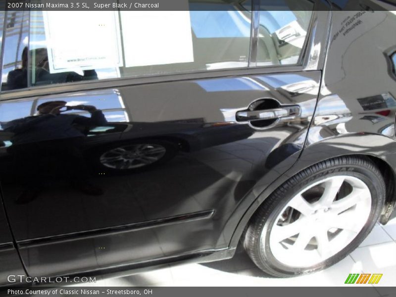 Super Black / Charcoal 2007 Nissan Maxima 3.5 SL