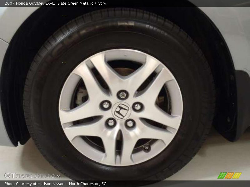  2007 Odyssey EX-L Wheel