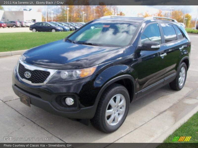 Ebony Black / Gray 2011 Kia Sorento LX