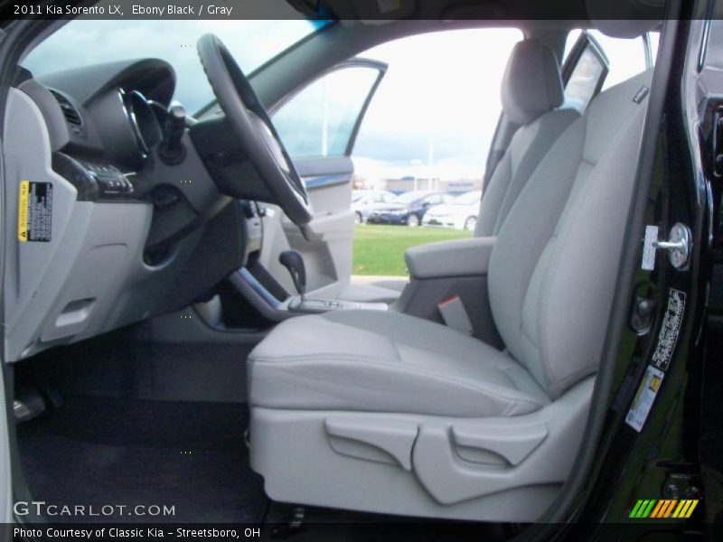 Ebony Black / Gray 2011 Kia Sorento LX