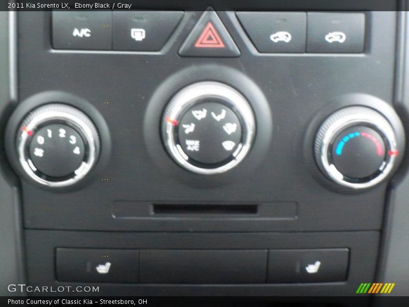 Ebony Black / Gray 2011 Kia Sorento LX