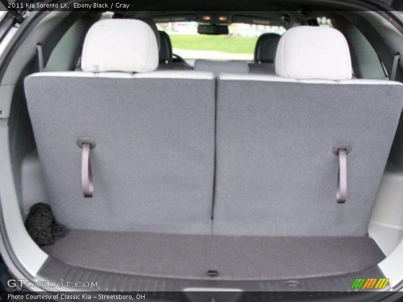 Ebony Black / Gray 2011 Kia Sorento LX