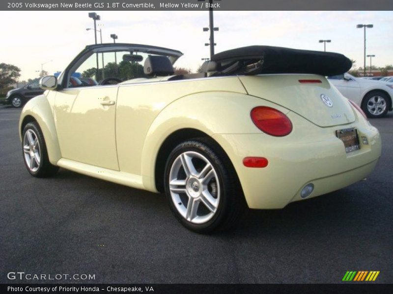 Mellow Yellow / Black 2005 Volkswagen New Beetle GLS 1.8T Convertible