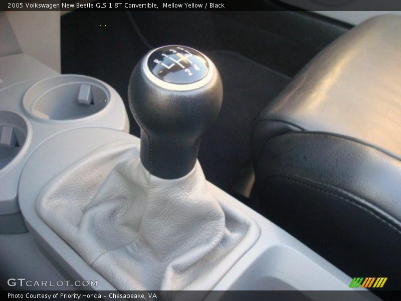  2005 New Beetle GLS 1.8T Convertible 5 Speed Manual Shifter