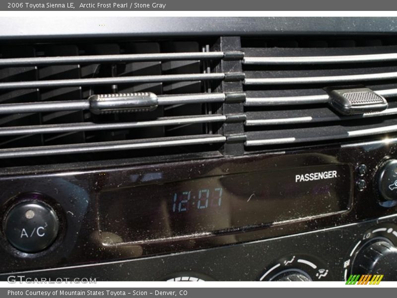 Arctic Frost Pearl / Stone Gray 2006 Toyota Sienna LE