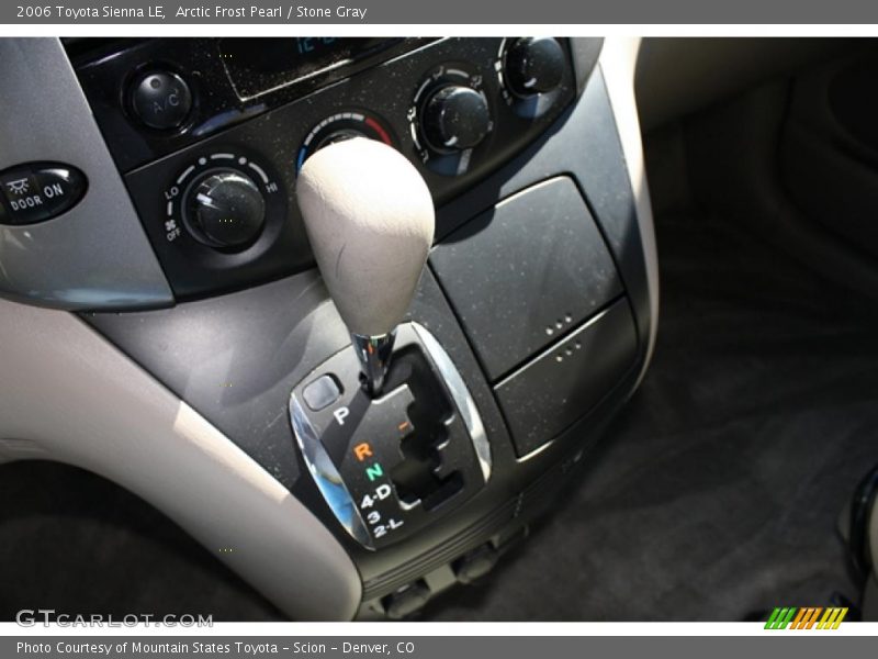 Arctic Frost Pearl / Stone Gray 2006 Toyota Sienna LE