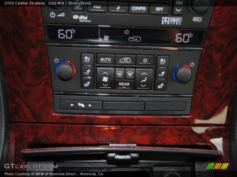 Controls of 2009 Escalade 