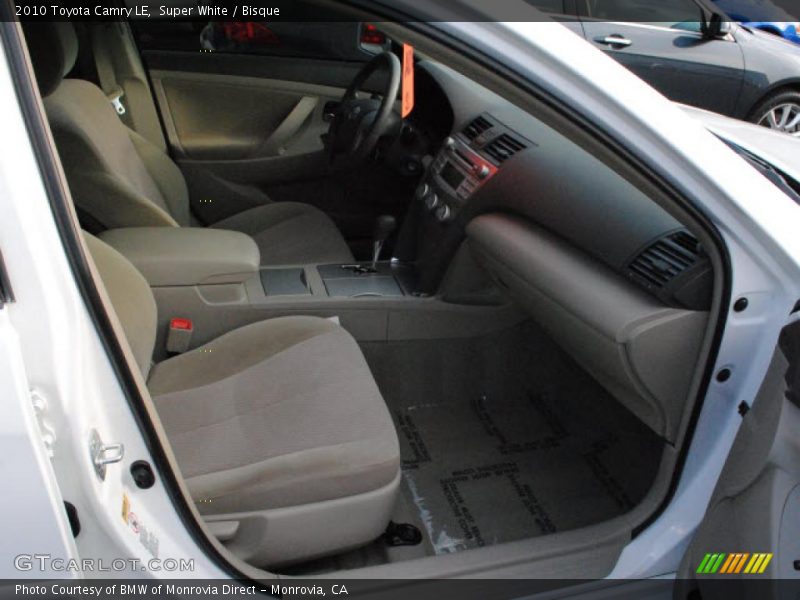 Super White / Bisque 2010 Toyota Camry LE