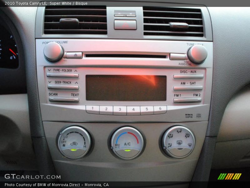 Super White / Bisque 2010 Toyota Camry LE