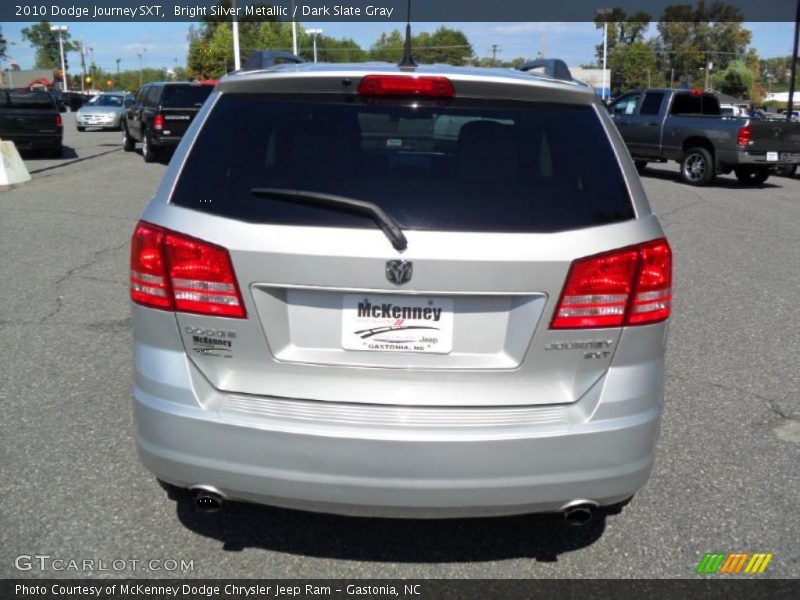 Bright Silver Metallic / Dark Slate Gray 2010 Dodge Journey SXT