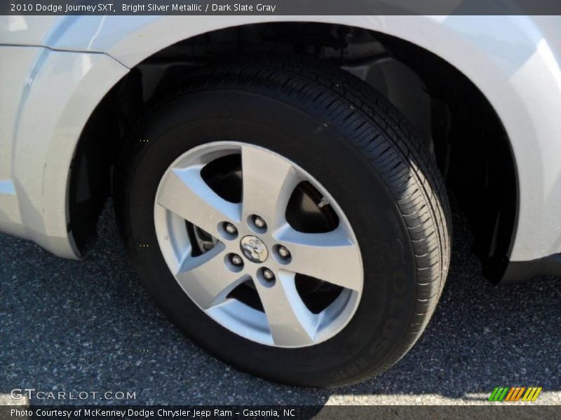 Bright Silver Metallic / Dark Slate Gray 2010 Dodge Journey SXT