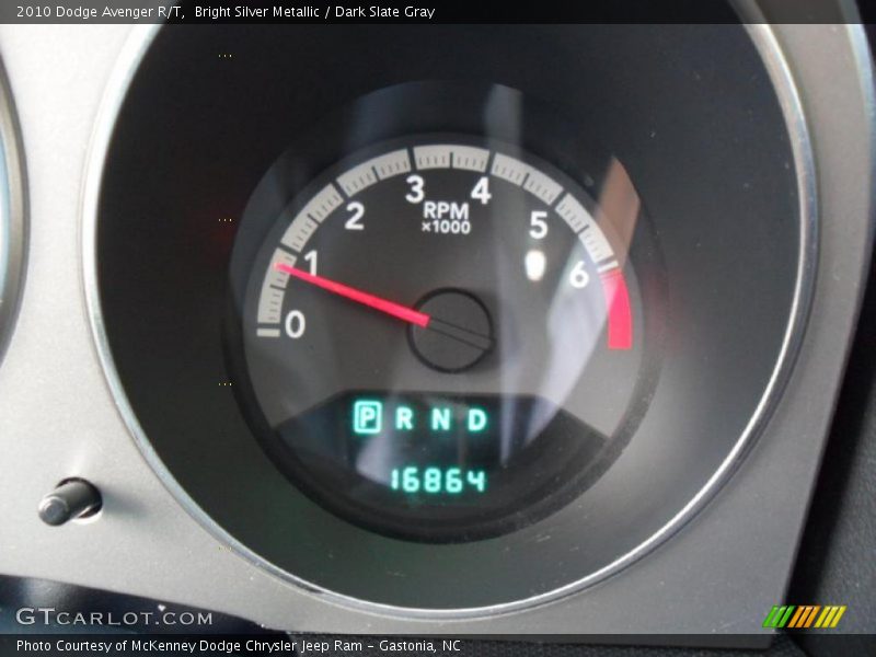 Bright Silver Metallic / Dark Slate Gray 2010 Dodge Avenger R/T